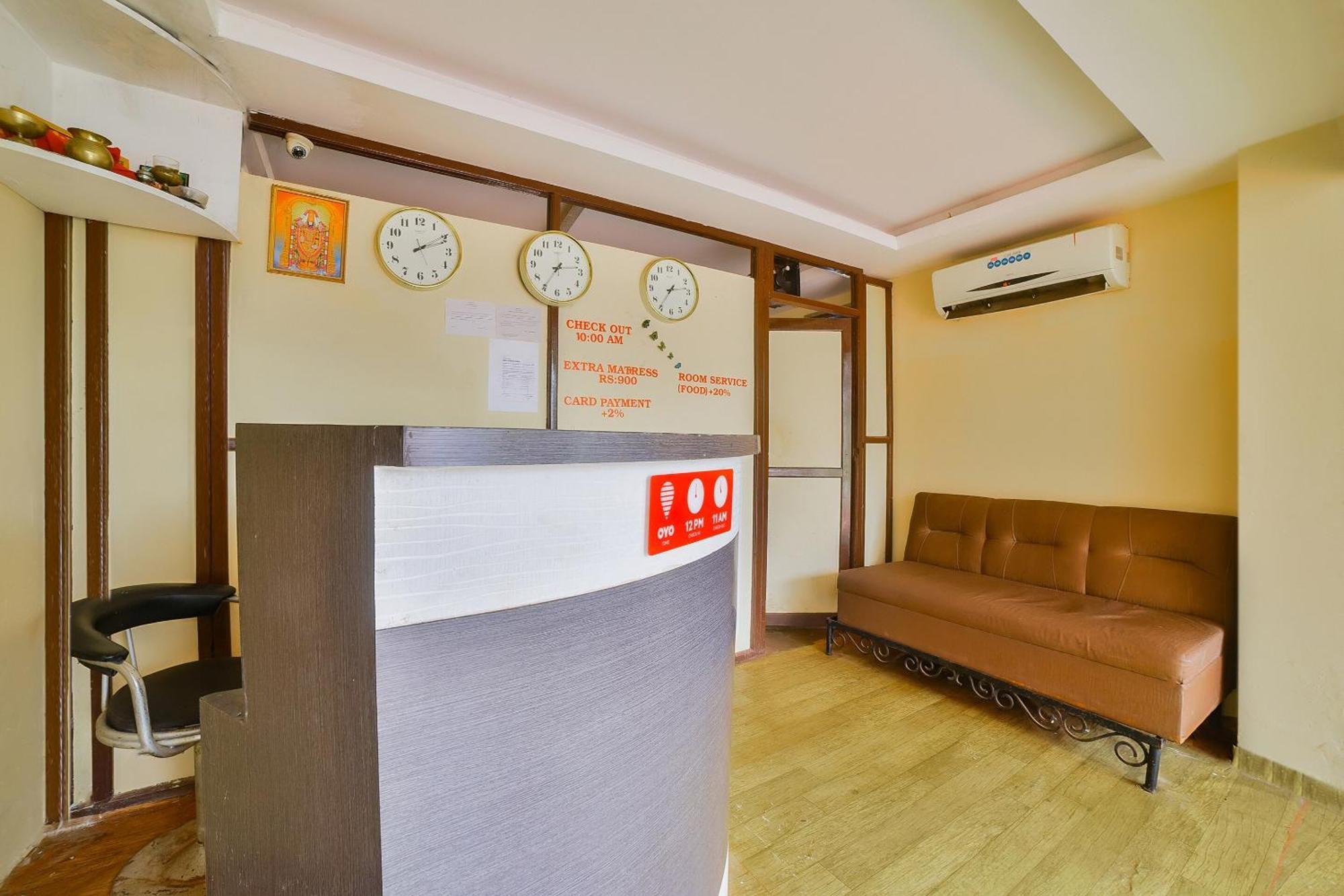 OYO 7509 Royal Castle Otel Baga Dış mekan fotoğraf
