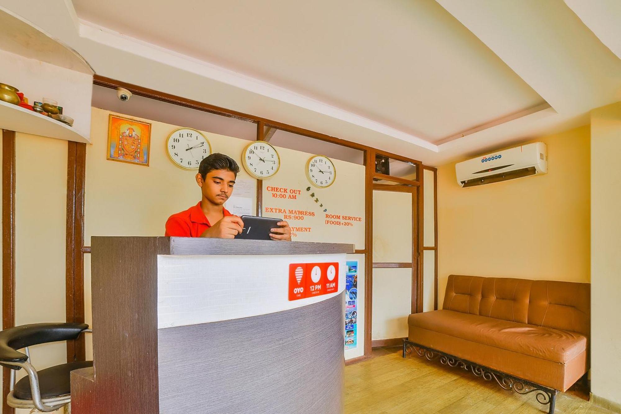 OYO 7509 Royal Castle Otel Baga Dış mekan fotoğraf